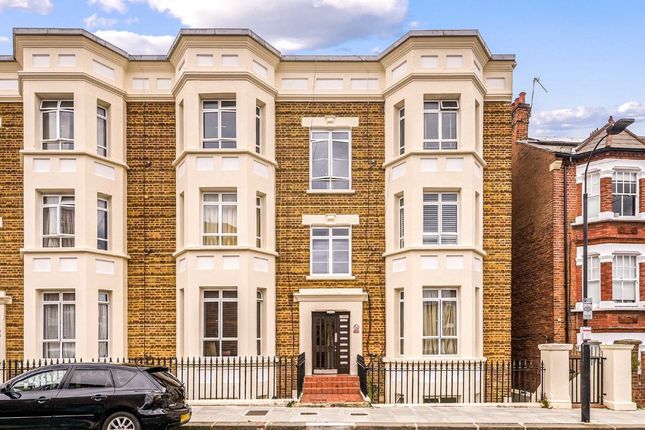 Thumbnail Flat for sale in Curwen Road, London