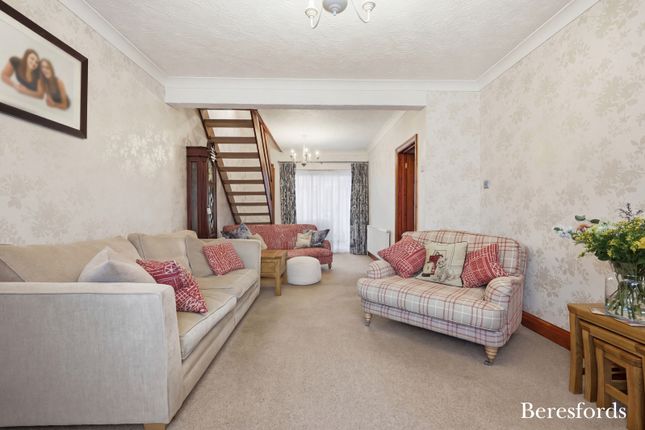 8, Western Avenue, Essex photo 3