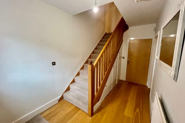 Reeceton Gardens, Bolton photo 2