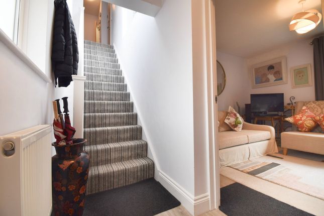Maisonette for sale in Mayo Road, Walton-On-Thames