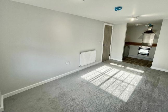 Flat 3, Conners Court, Nuneaton photo 2