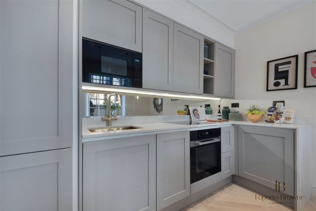 Flat for sale in Pembridge Villas, Notting Hill