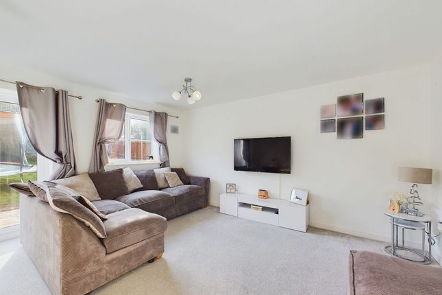 47, Highfield Road, North Yorkshire photo 2