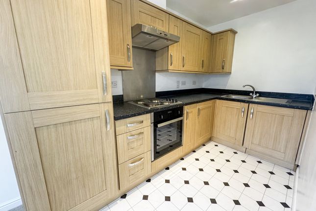 63 Rocheforte House, Roche Close, Rochford photo 2