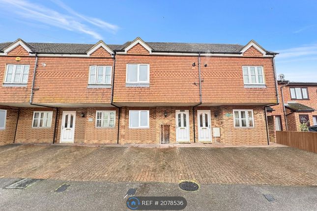 Thumbnail Terraced house to rent in Railway Cottages, Surrey