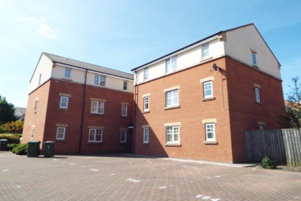 Flat to rent in Foster Drive, Gateshead