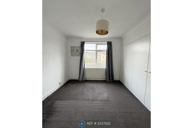 Rosebery Road, Grays photo 4