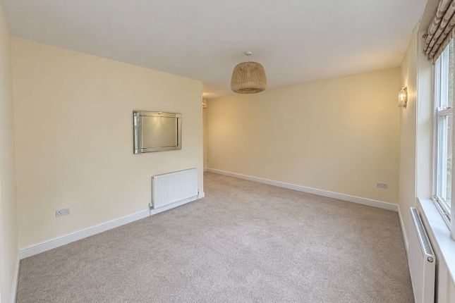 Grove Road, West Yorkshire photo 5
