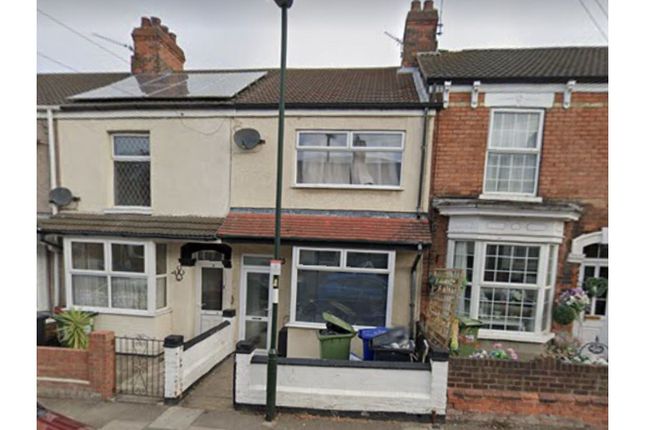 Terraced house for sale in College Street, Cleethorpes