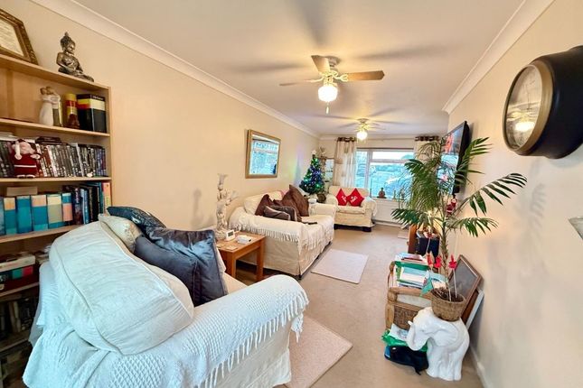 21, Great Cliffe Road, Eastbourne photo 3