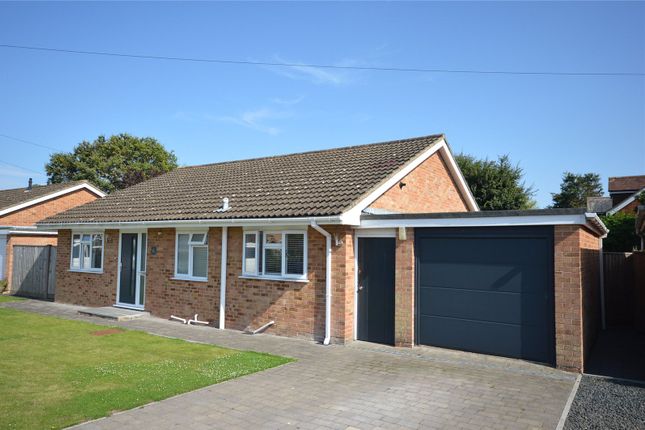 Thumbnail Bungalow for sale in Pinetops Close, Pennington, Lymington