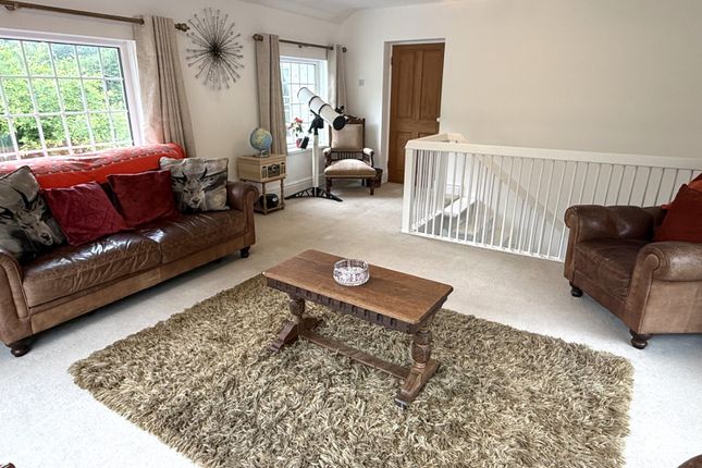 Cwm Cottage, Church Lane, Port Talbot photo 4