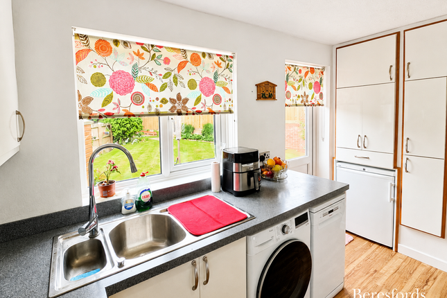 14, Guernsey Way, Braintree photo 5