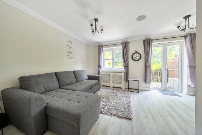 31, Langham Park Place, Bromley photo 4