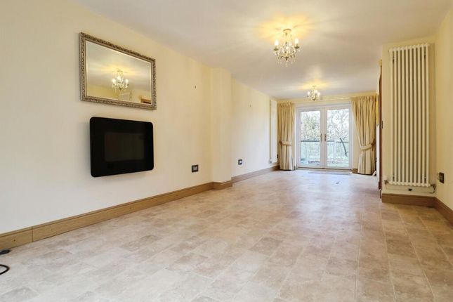 17, Castle Rise, Cardiff photo 2