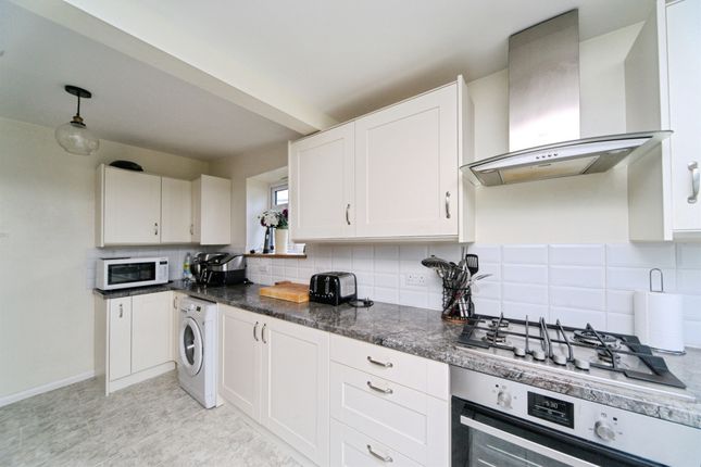 20, Harold Close, Pevensey photo 4