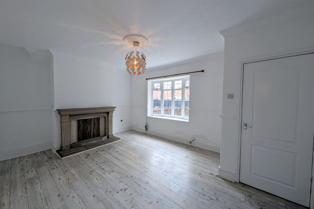 53, Second Avenue, Pontefract photo 3