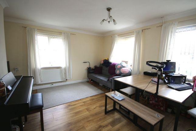 8, Anderson Close, King's Lynn photo 3