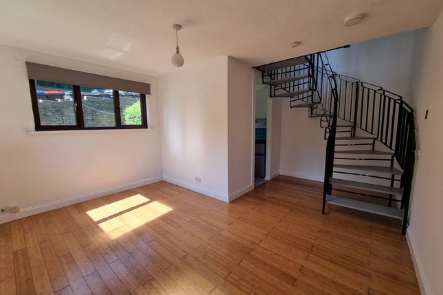 33 Forest View, Cardiff photo 2