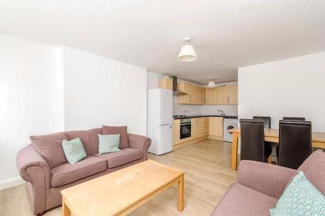 Thumbnail Flat to rent in Mountview Road, Crouch Hill, London