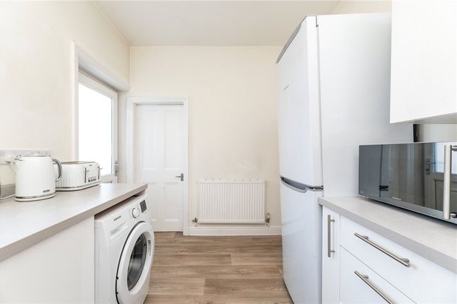 5, Nepshaw Lane, Leeds photo 4