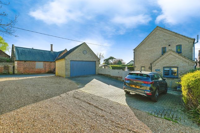 Manor Road, Dersingham, King's Lynn PE31, 3 bedroom detached house for ...