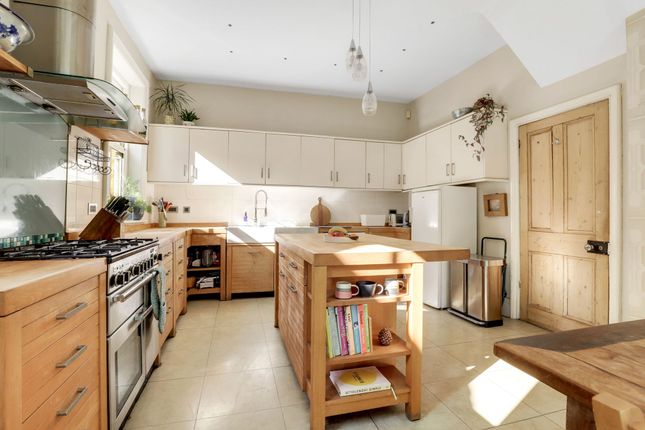 1 Bridgford Road, Nottingham photo 4