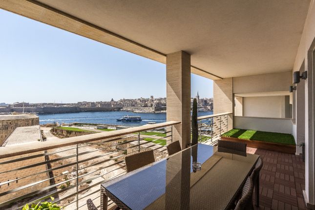 Thumbnail Apartment for sale in Apartment, Sliema, Malta