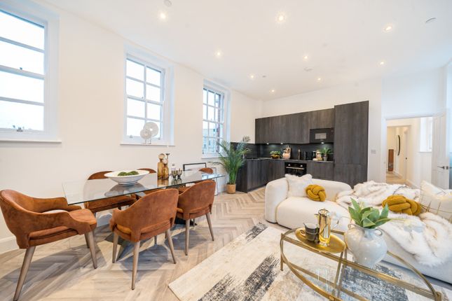 Thumbnail Flat for sale in Amersham Vale, New Cross