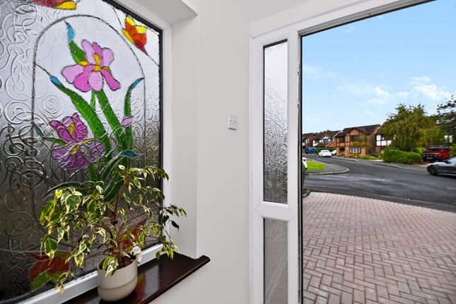 17, Corner Gate, Bolton photo 4