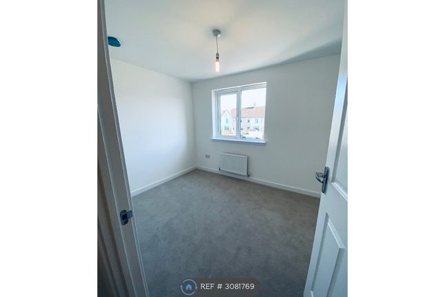 Stonehouse, Larkhall photo 3