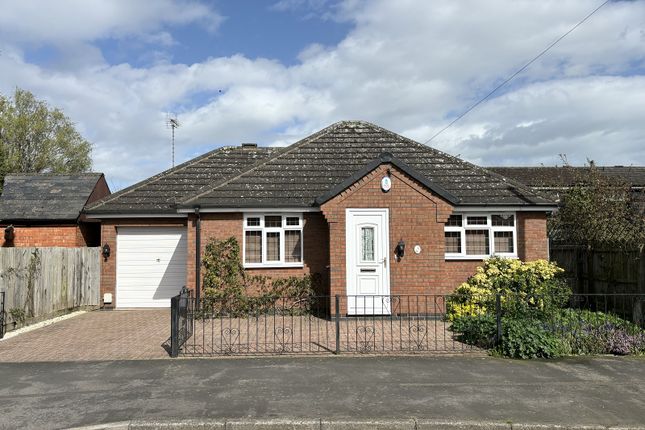 Detached bungalow for sale in Heybrook Avenue, Blaby, Leicester, Leicestershire.