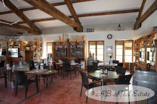 Farmhouse for sale in Béziers, France