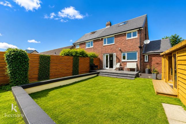 39, Coronation Avenue, Blackburn photo 4
