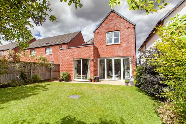 62 Wheatsheaf Way, Chesterfield photo 4