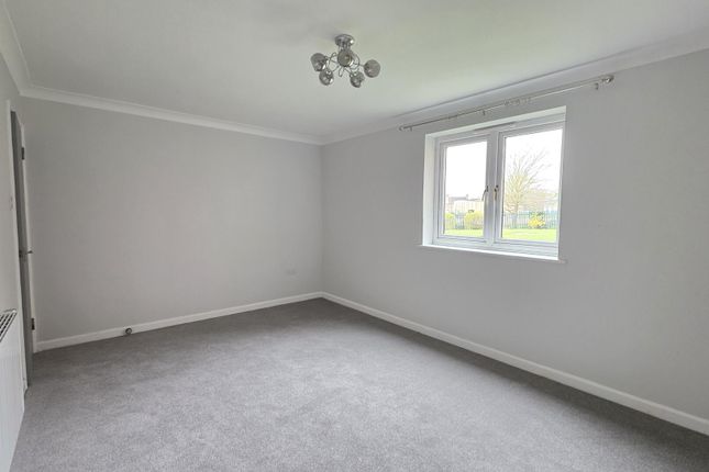 21, Chestnut Place, Southam photo 4