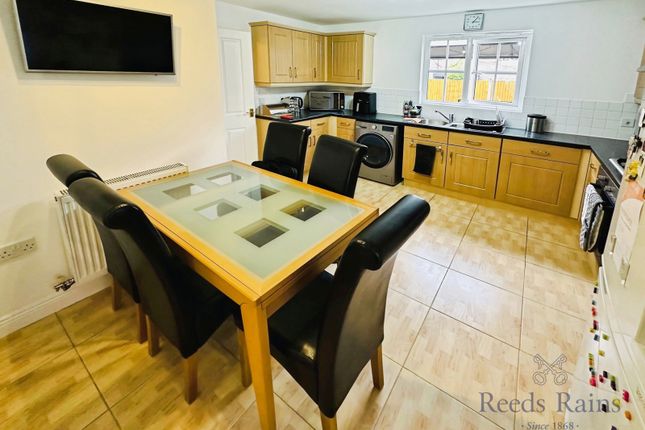 27, All Saints Road, Staffordshire photo 4