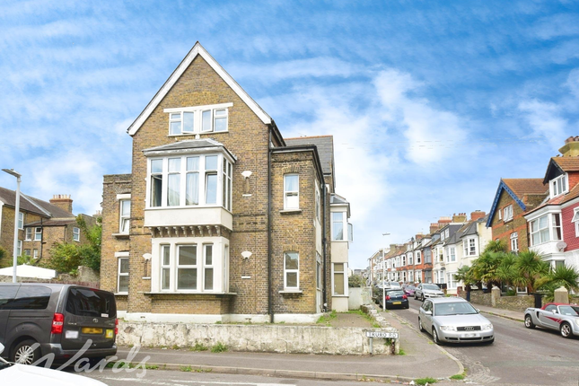 Flat to rent in Albert Road, Ramsgate