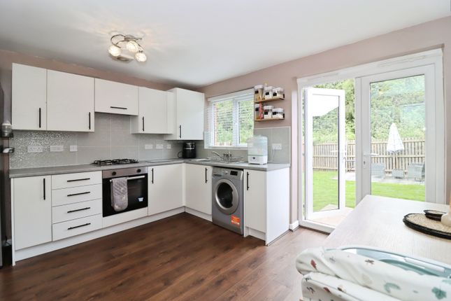 35, Fox Street, Worksop photo 4