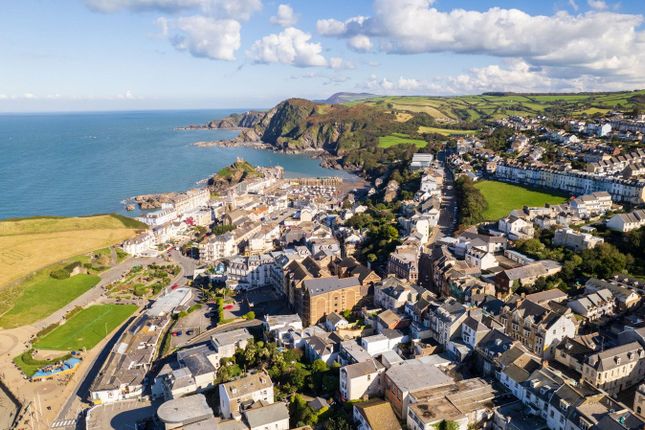 Smugglers Steps, Fore Street, Ilfracombe photo 2