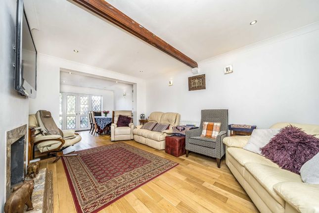 Semi-detached house for sale in Woodstock Avenue, Isleworth