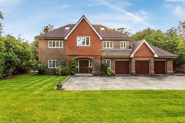 Thumbnail Detached house for sale in Reigate Road, South Leatherhead