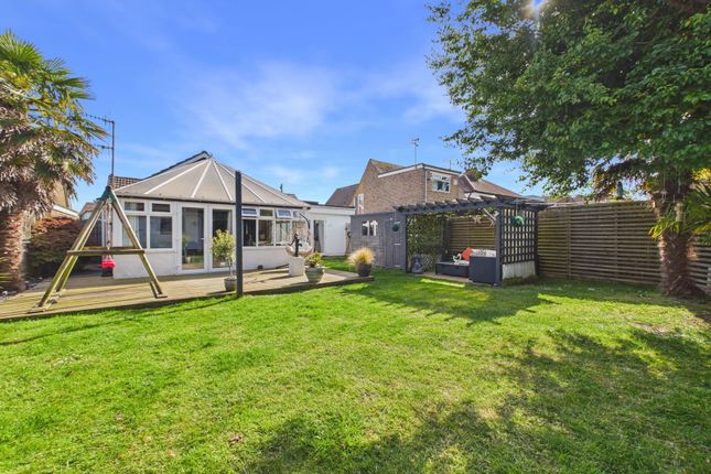 12, Roberts Road, Lancing photo 2