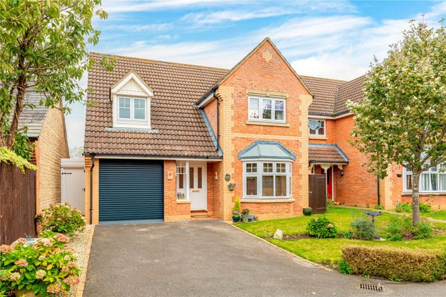 Detached house for sale in South Meadow, Ambrosden, Bicester, Oxfordshire