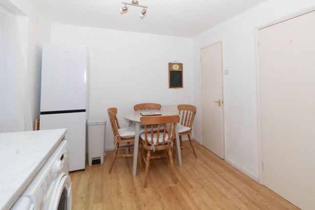 76, Symonds Road, Hitchin photo 4