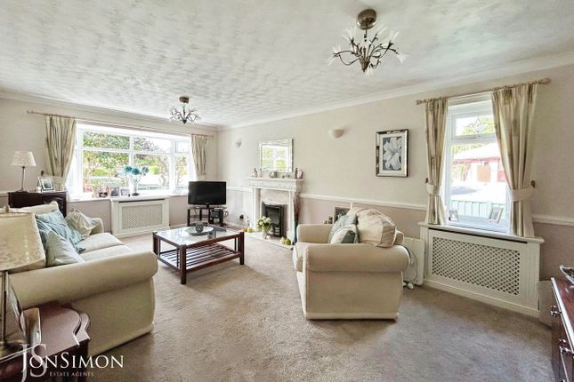 1, Marlborough Close, Bury photo 2