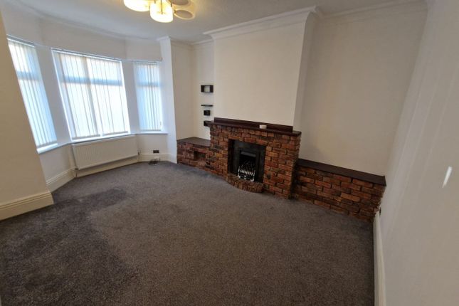 17, Duffield Road, Salford photo 2