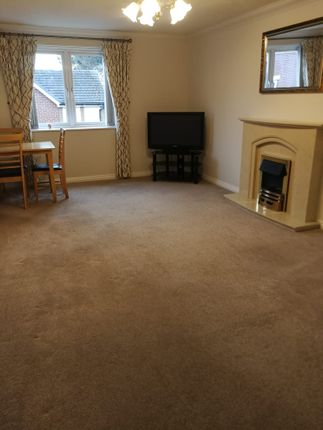 Flat to rent in Church Road, Sutton Coldfield