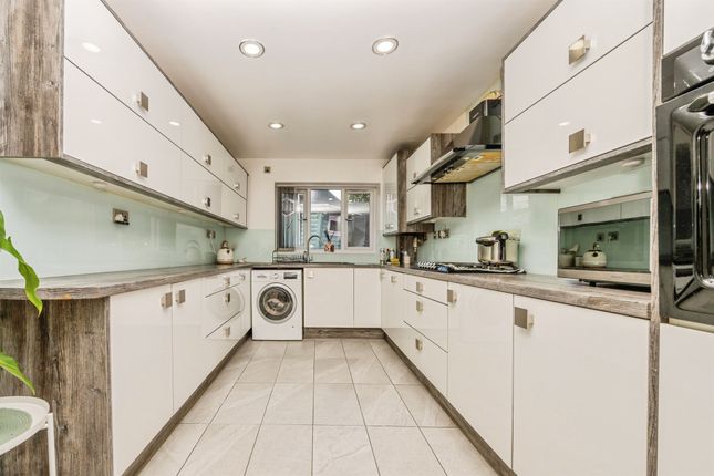 9, Hutton Road, Birmingham photo 4