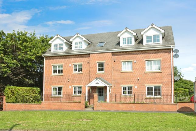 Thumbnail Flat for sale in Cowling Court, 45 Carlton Lane, Rothwell, Leeds